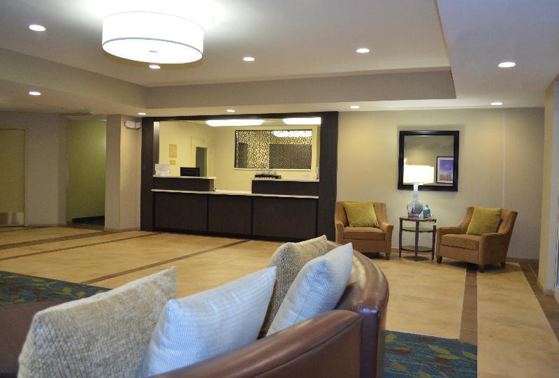 Candlewood Suites Greenville, An Ihg Hotel Екстер'єр фото